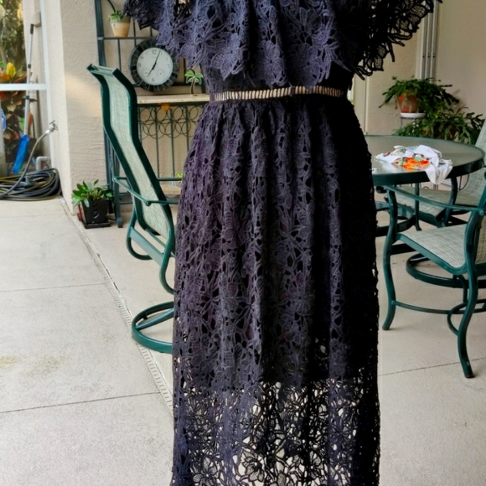 Off The Shoulder crochet midi dress - Picture 14 of 14